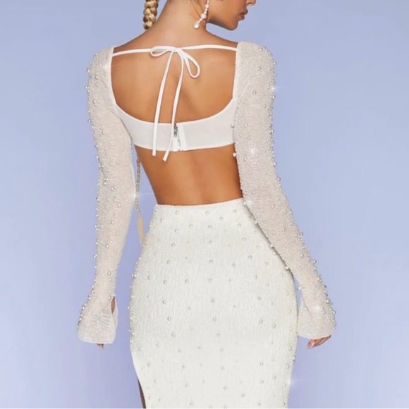 Oh Polly! La Déseride, Ivory Pearl Embellished Ensemble, Fitted. New w/o Tags. - Picture 4 of 4